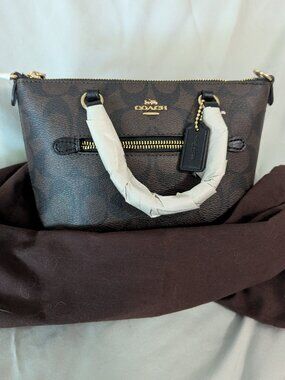 Small brown COACH purse